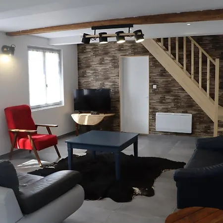 Pigeonnier Ferienhaus Verton